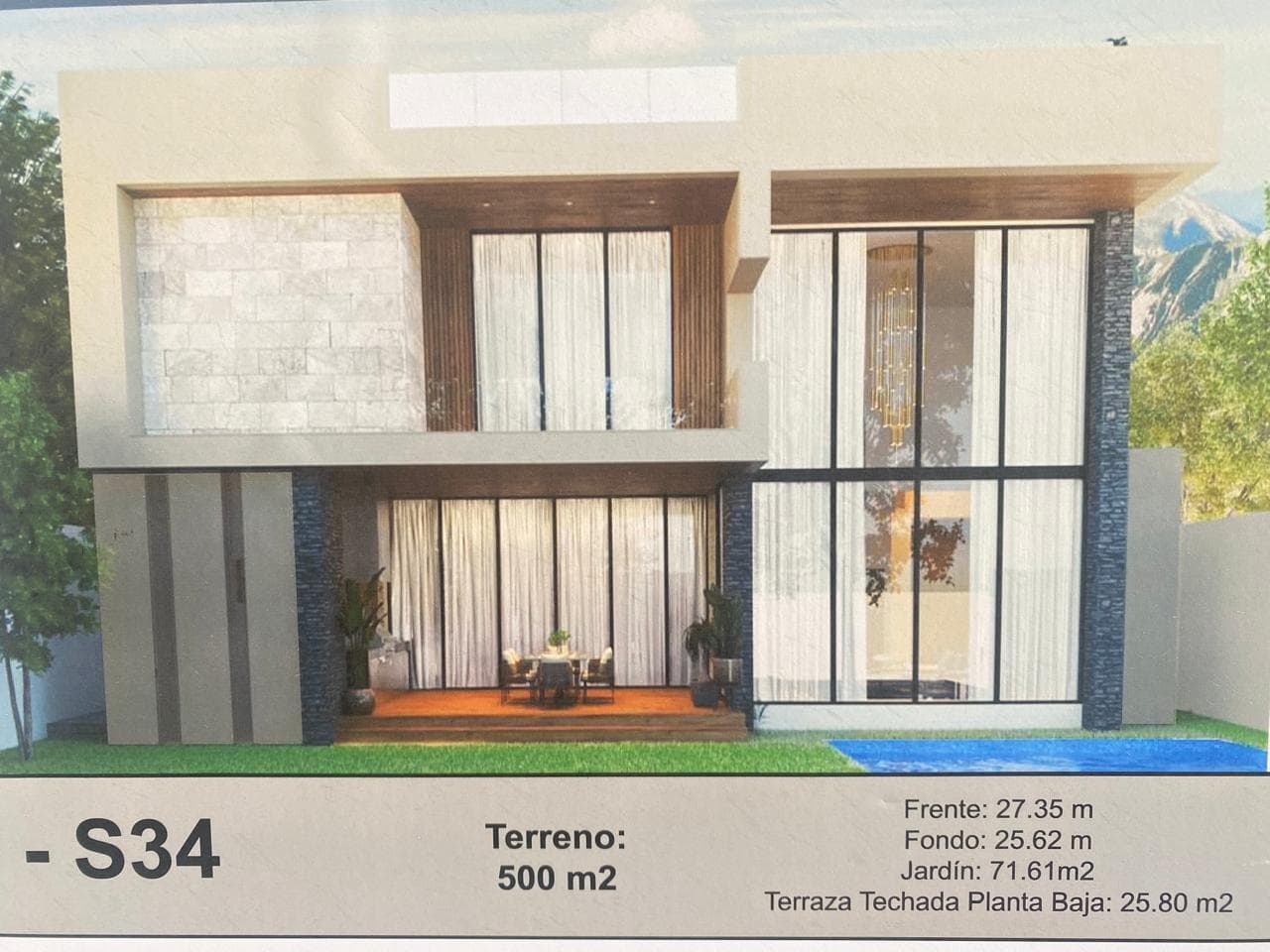 HOUSE FOR SALE IN LA HERRADURA ON THE NATIONAL HIGHWAY