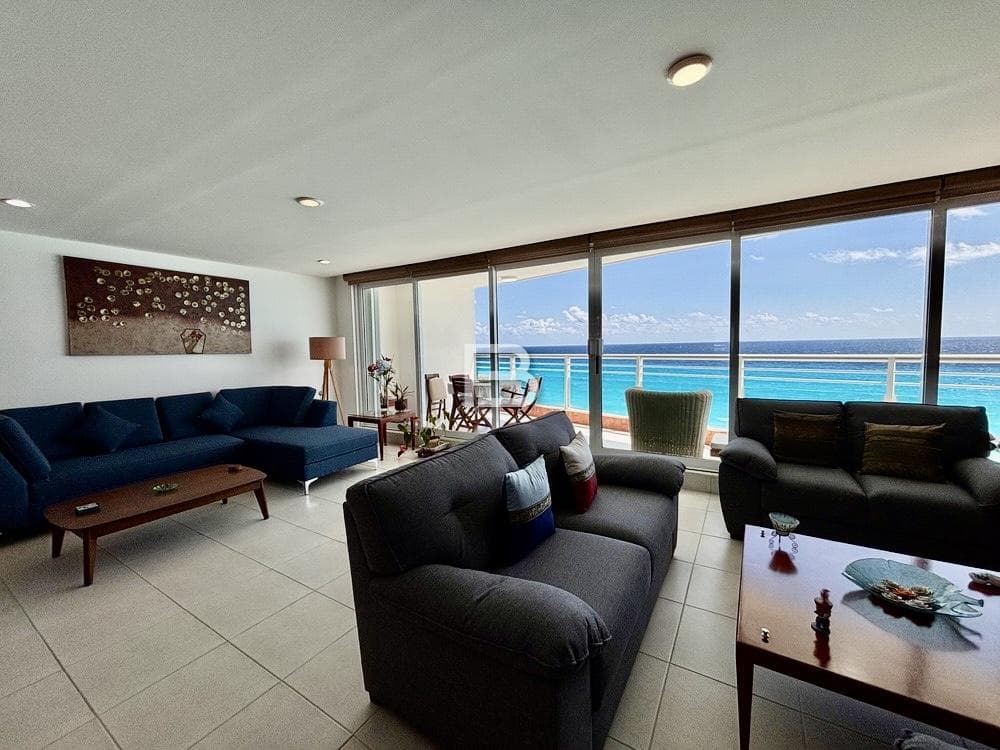 Apartment for Sale in Maralago