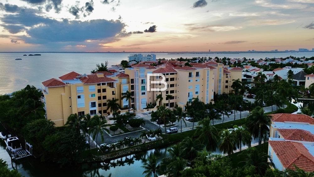 Isla Dorada Residential Complex: Apartment for Rent