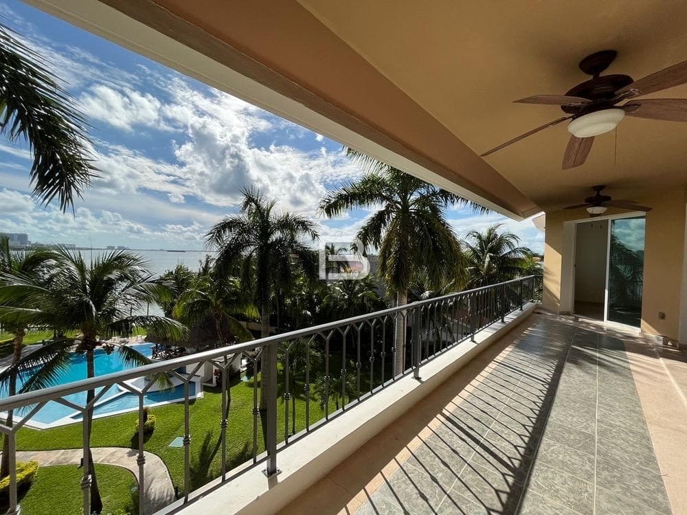 Isla Dorada Residential Complex: Apartment for Rent