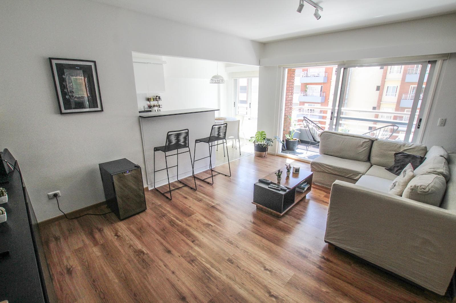 For Sale in Puerto Madero: 2-room apartment with garage, immaculate, bright