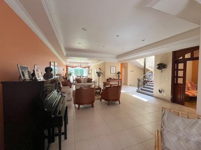 House for Sale in Santa Fe with Dual Security Systems and Green Views
