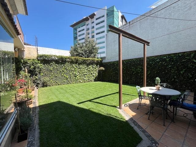 House for Sale in Santa Fe with Dual Security Systems and Green Views