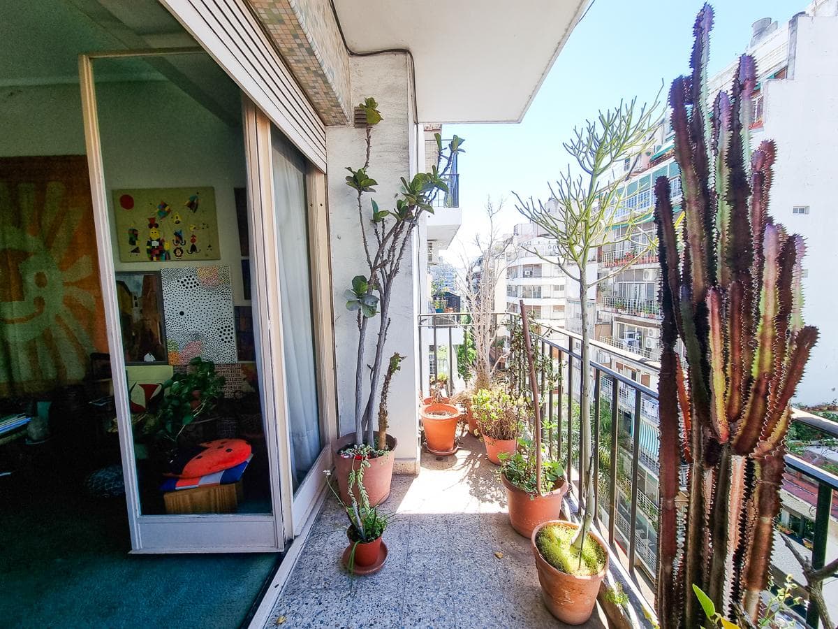 4-room apartment for sale in Almagro.