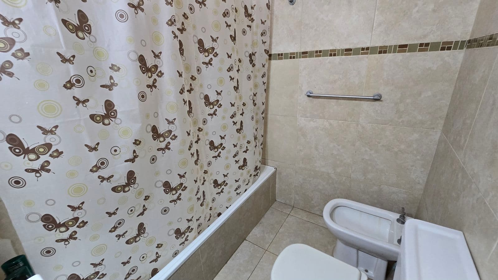 3-Bedroom Apartment for Sale: Bright, Palermo Barrio Norte, CABA