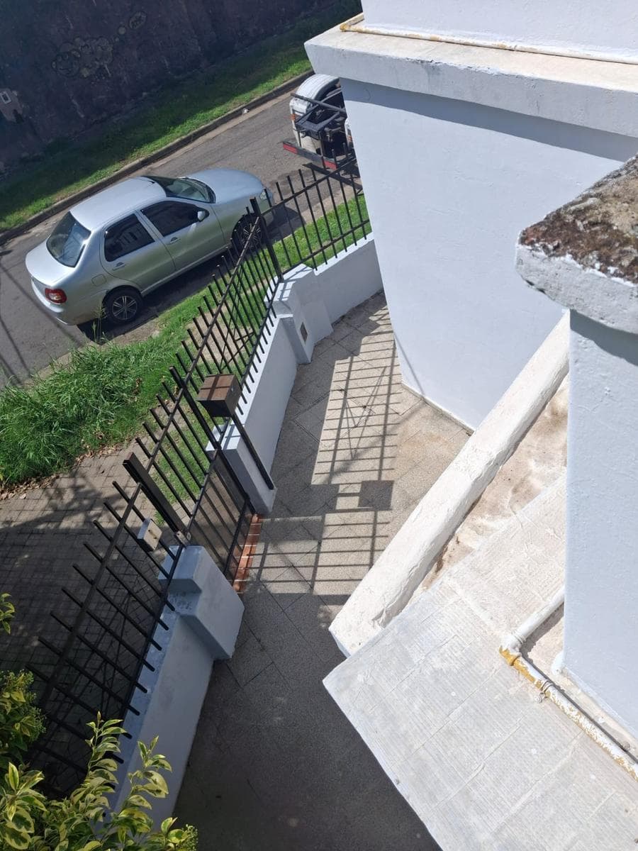 House for Sale in the Alvear Neighborhood, Rosario—Eligible for a Mortgage.