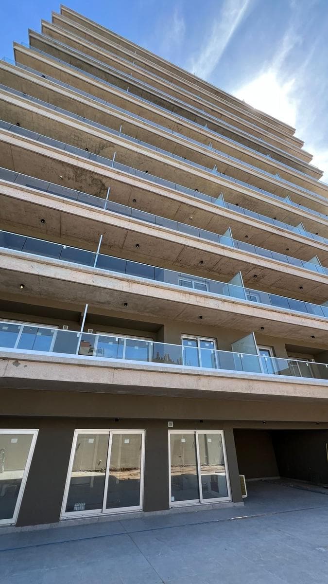 4-room high-floor apartment for sale in Terrazas de Nuñez