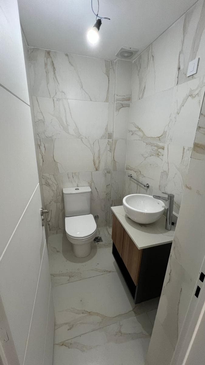 4-room high-floor apartment for sale in Terrazas de Nuñez