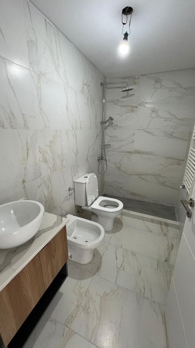 4-room high-floor apartment for sale in Terrazas de Nuñez