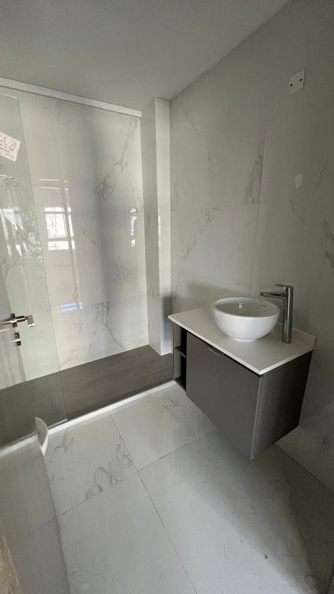3-Room Apartment for Sale in Altos de Nuñez