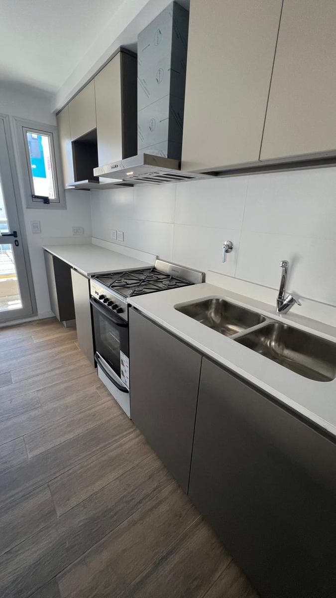 3-Room Apartment for Sale in Altos de Nuñez
