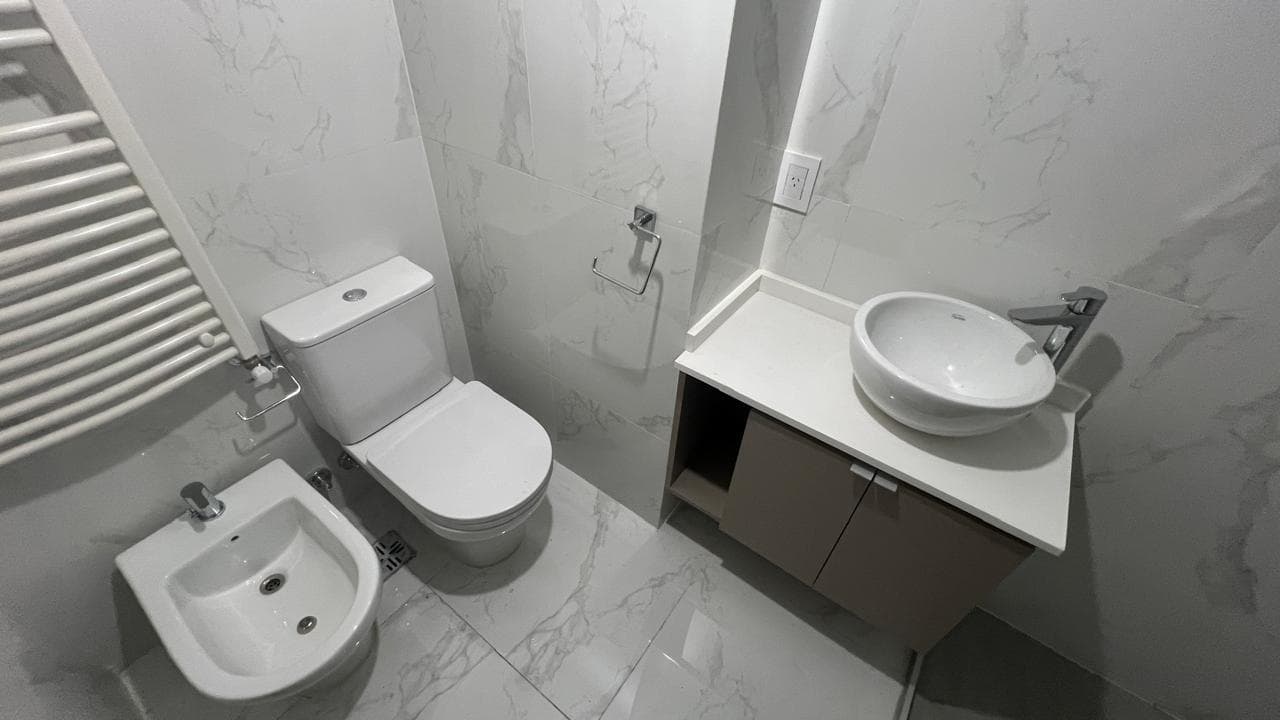 Brand-New 2-Room Apartment for Sale in Altos de Nuñez