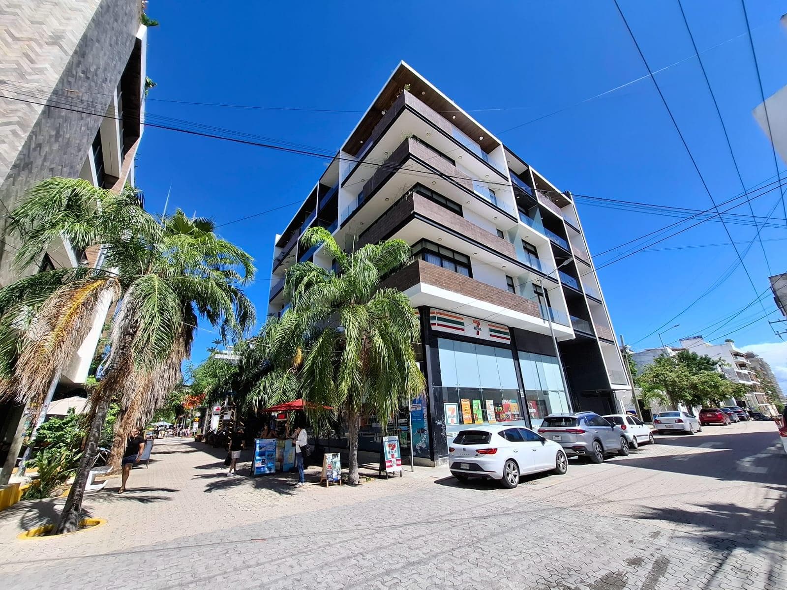 Three-bedroom townhouse for sale in Playa del Carmen