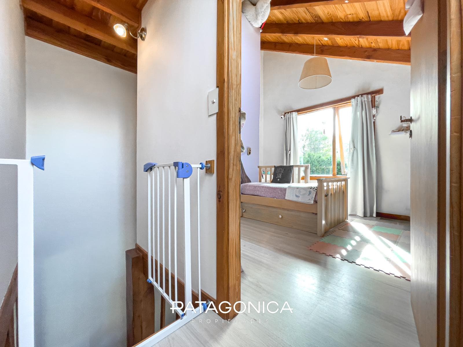 HOUSE FOR SALE: 79 m². 3 ROOMS. EL ONCE NEIGHBORHOOD, VILLA LA ANGOSTURA