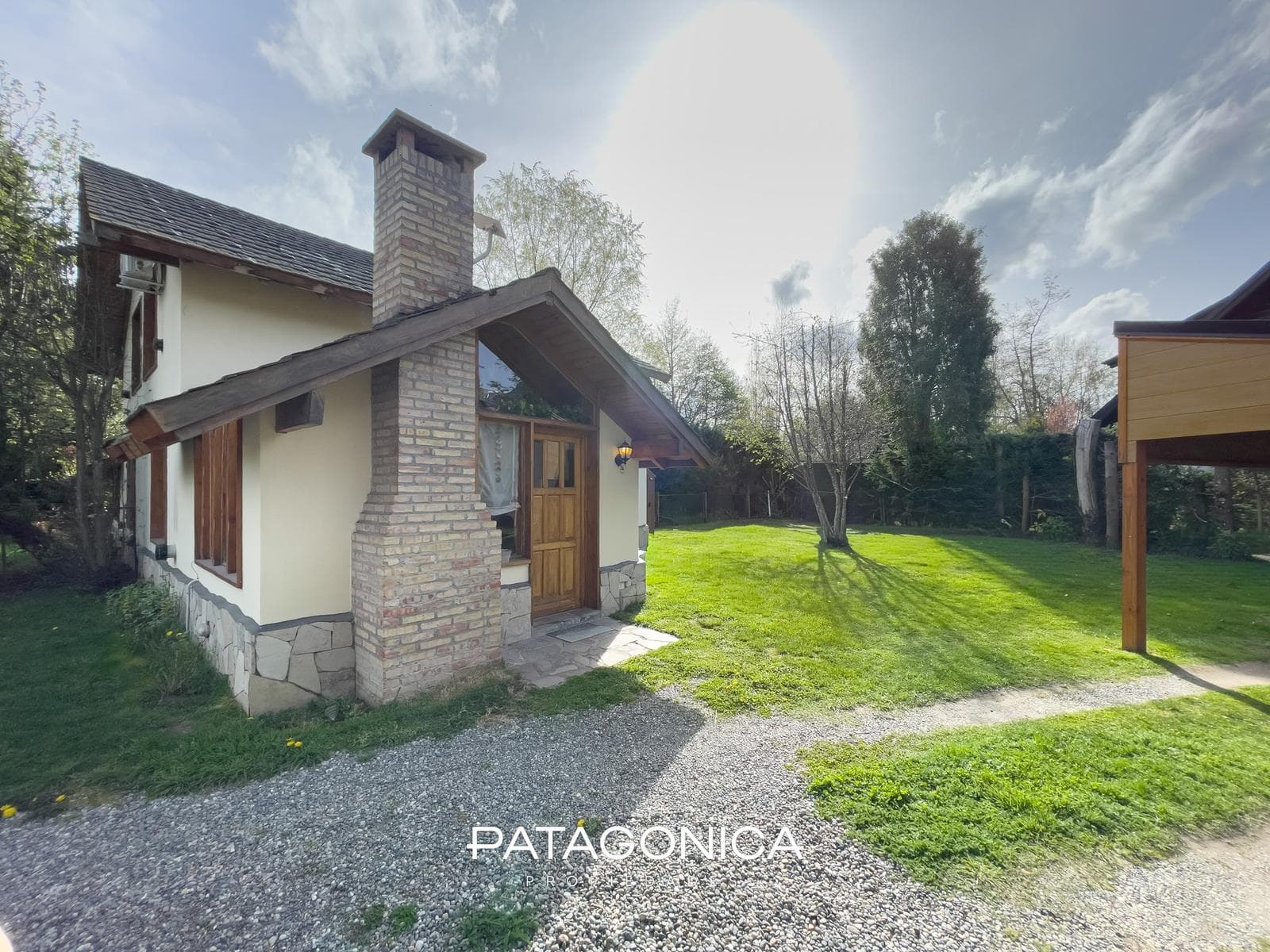 HOUSE FOR SALE: 79 m². 3 ROOMS. EL ONCE NEIGHBORHOOD, VILLA LA ANGOSTURA