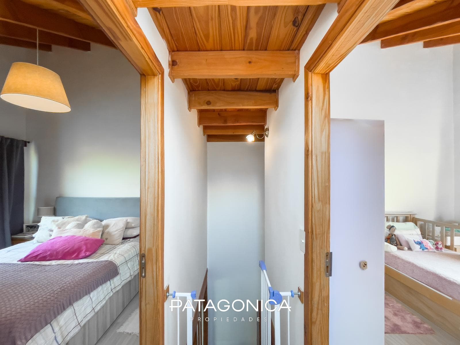 HOUSE FOR SALE: 79 m². 3 ROOMS. EL ONCE NEIGHBORHOOD, VILLA LA ANGOSTURA