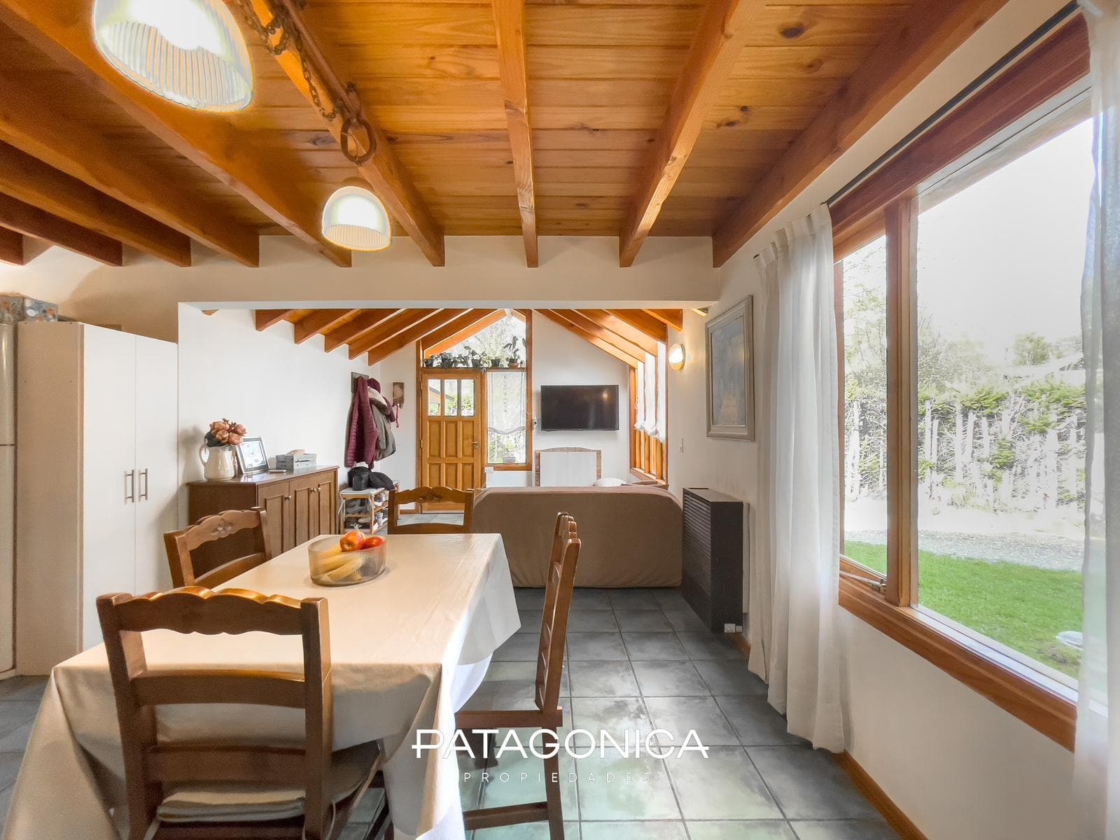 HOUSE FOR SALE: 79 m². 3 ROOMS. EL ONCE NEIGHBORHOOD, VILLA LA ANGOSTURA