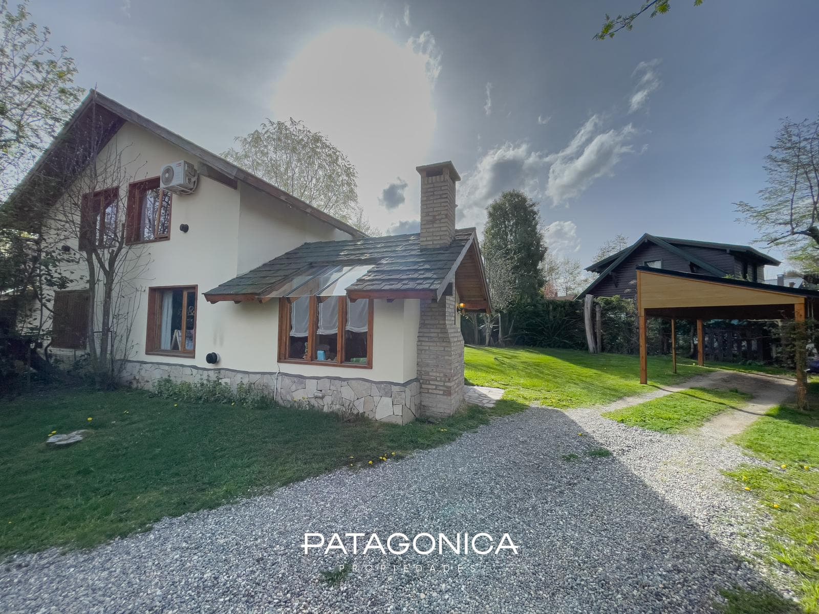 HOUSE FOR SALE: 79 m². 3 ROOMS. EL ONCE NEIGHBORHOOD, VILLA LA ANGOSTURA