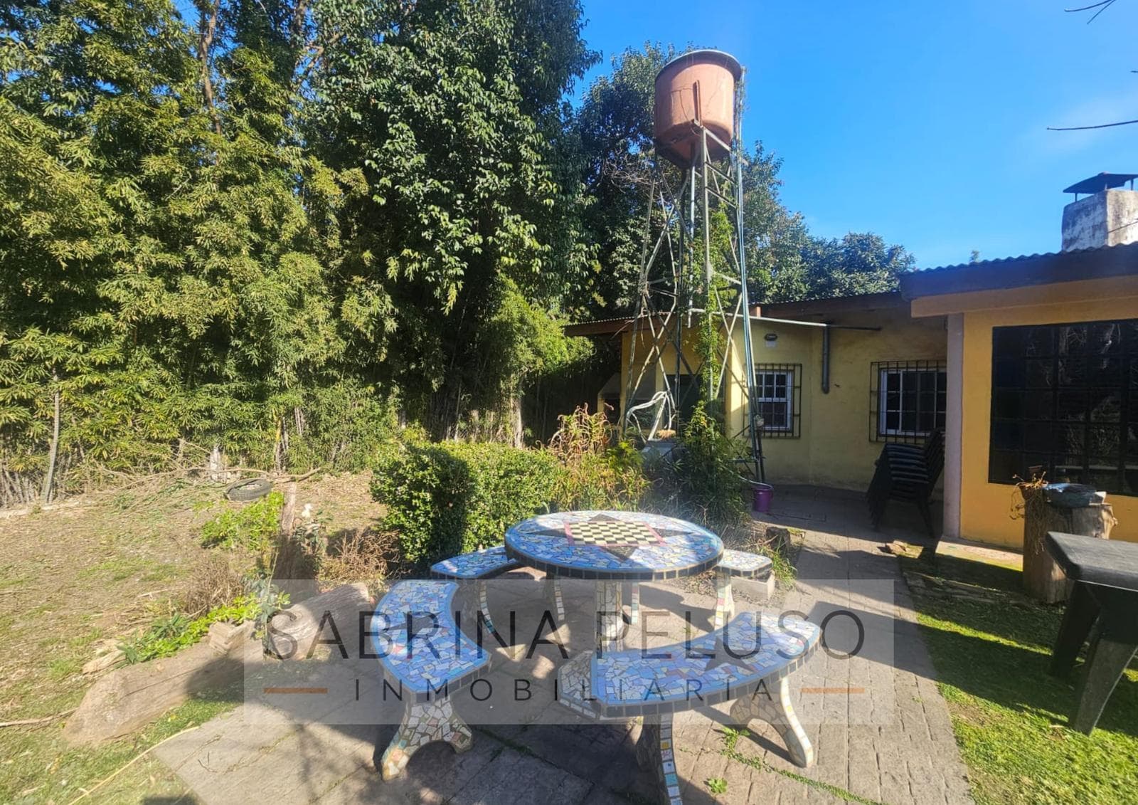 House for SALE located in Moreno
