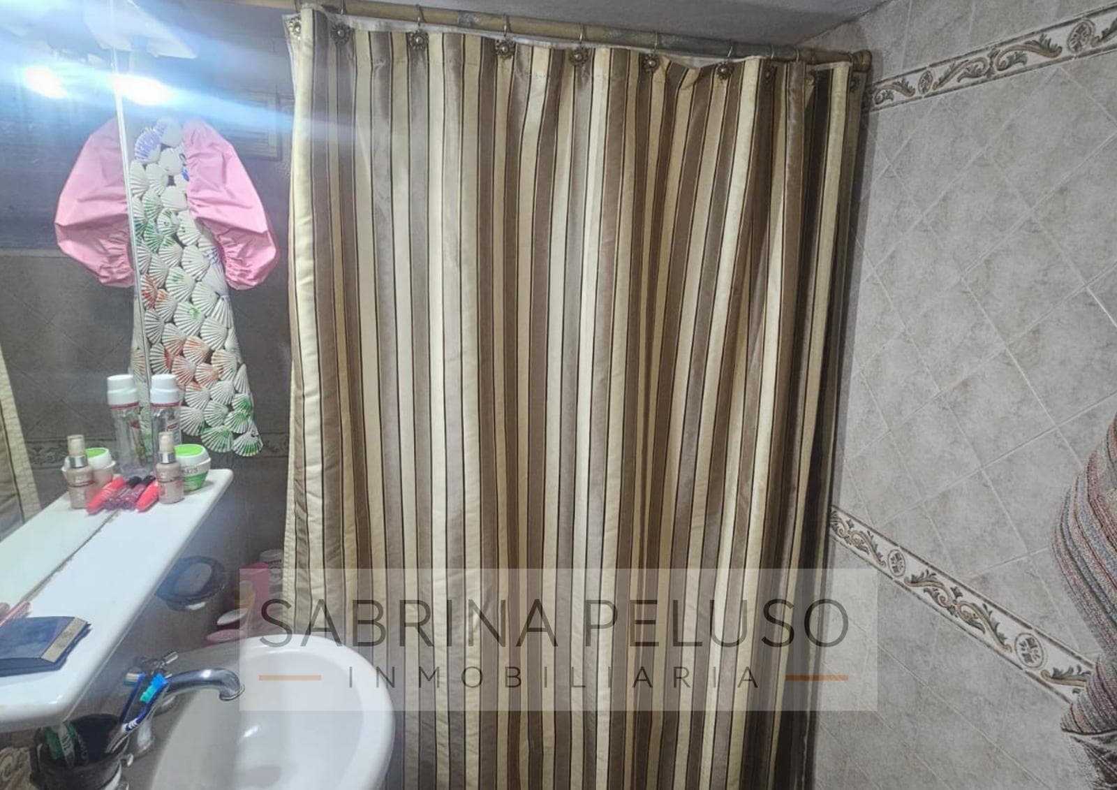 House for SALE located in Moreno