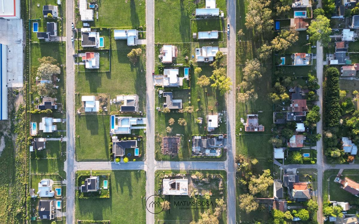 For Sale - Lots - La Aurelia Neighborhood - Immediate Title Transfer