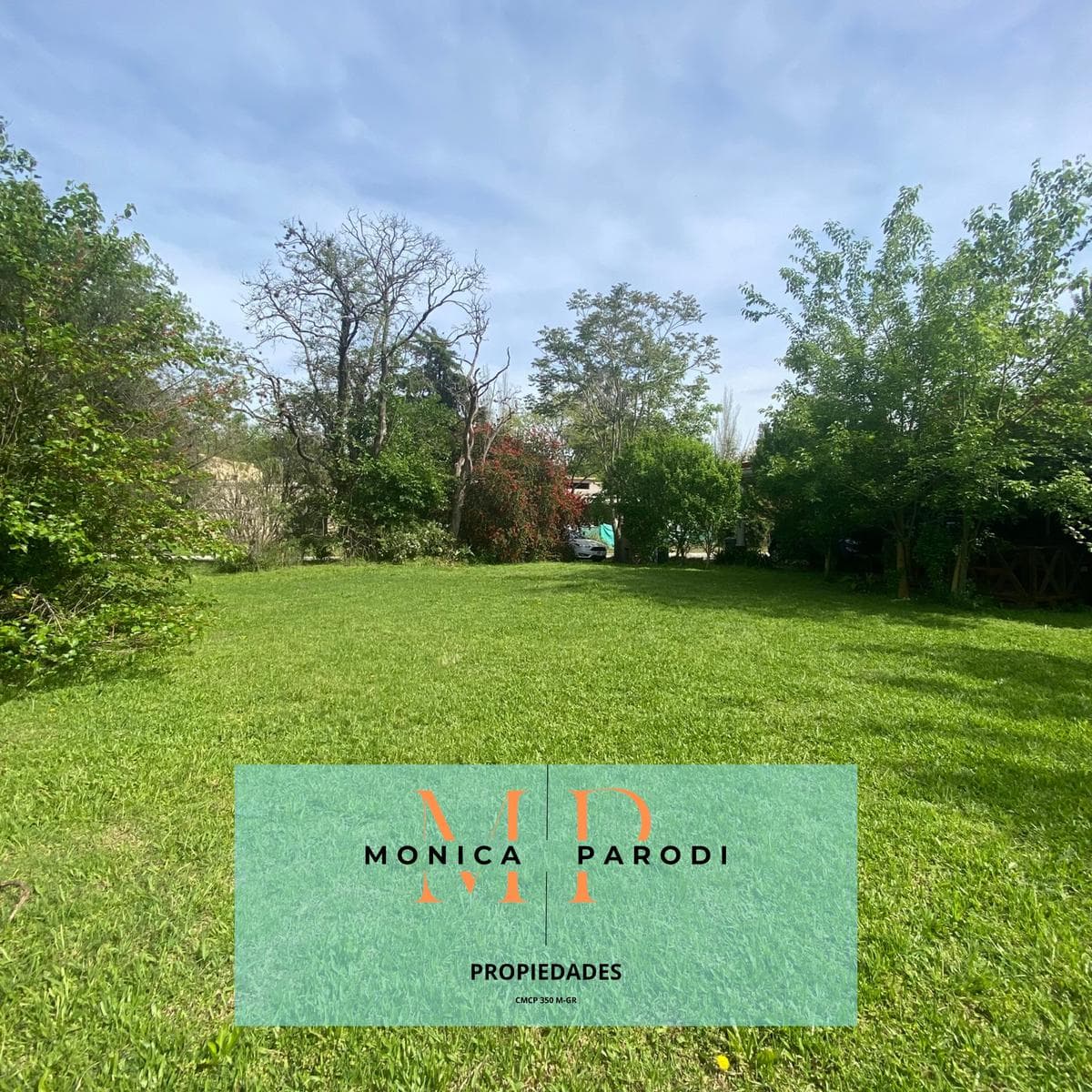 Lot for Sale in the El Resuello Gated Community