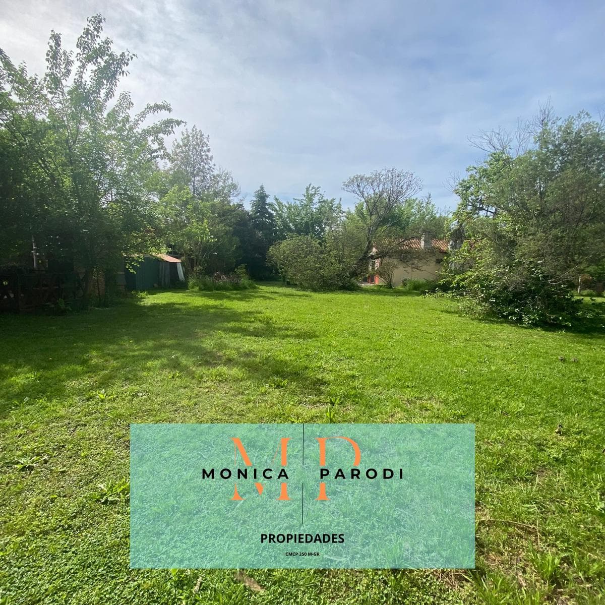 Lot for Sale in the El Resuello Gated Community