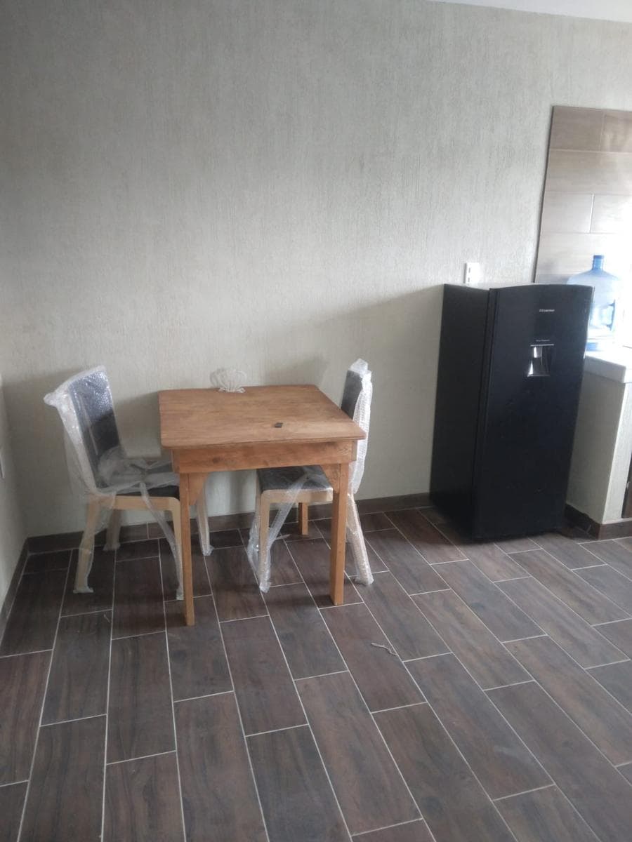 Loft Amueblado y con Servicios para máximo 3 personas