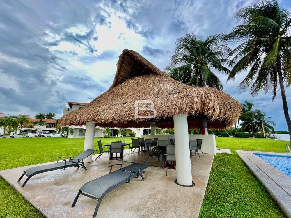 Apartment for Rent in Isla Dorada