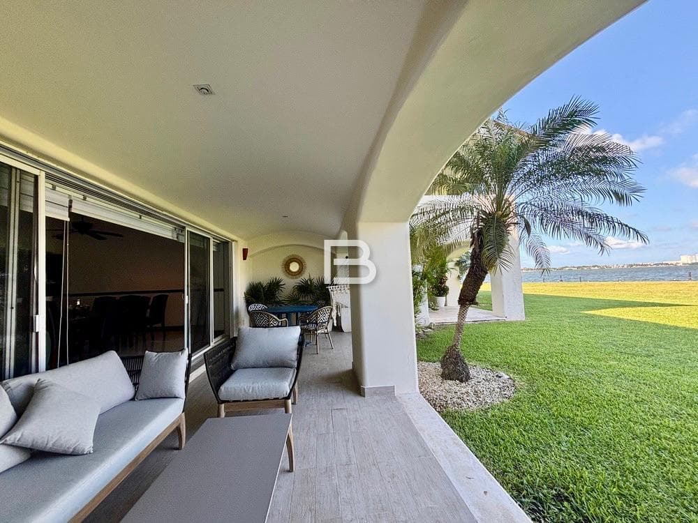 Apartment for Rent in Isla Dorada