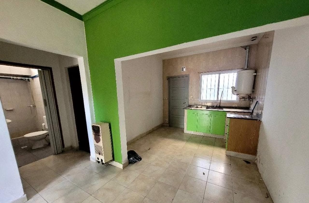 Chalet Apartment in need of renovation Investment opportunity