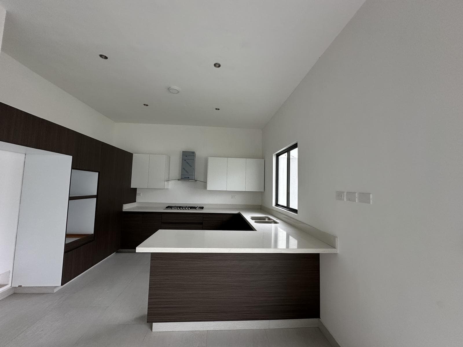 Casa en VENTA en col privada cerca a los cavazos Santiago - Monterrey