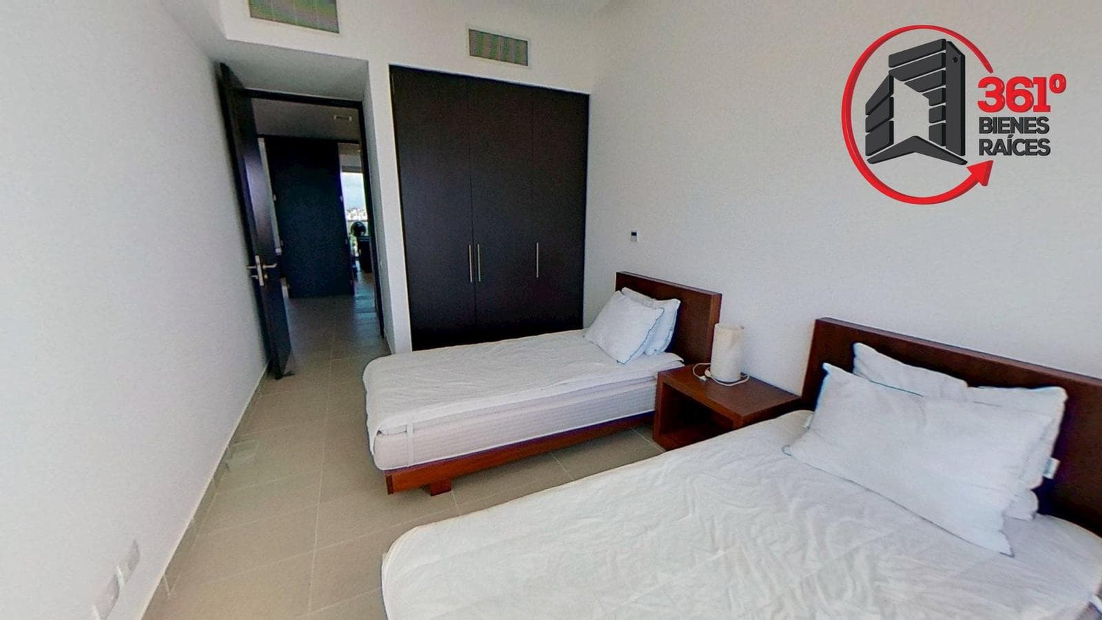 La Isla Residences: 4 Bedrooms, 201 m²