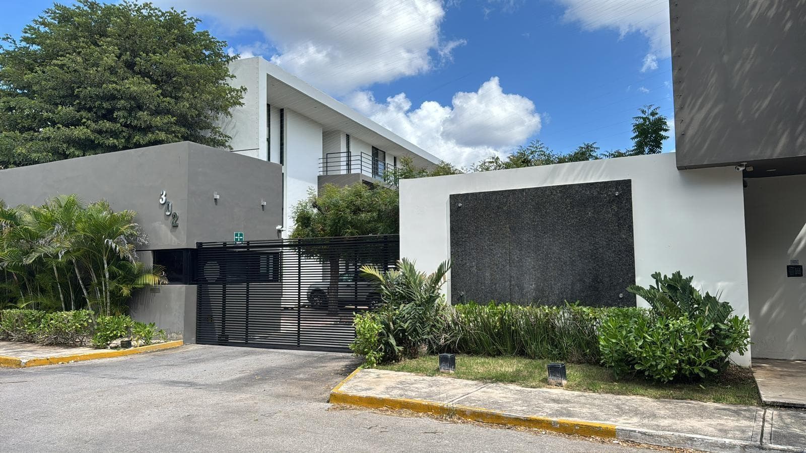 Furnished 2-bedroom apartment for rent in Mérida