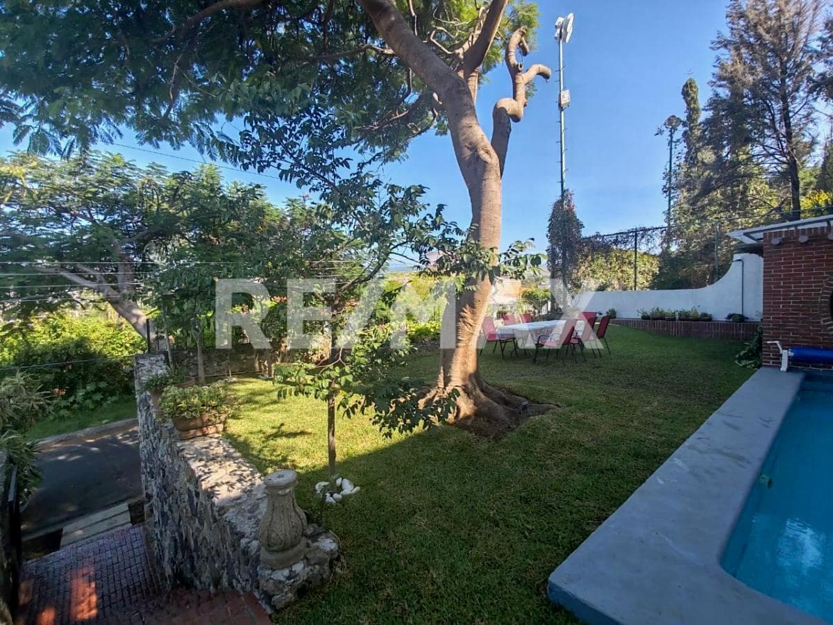 House for Sale in Morelos, Lomas de Cocoyoc