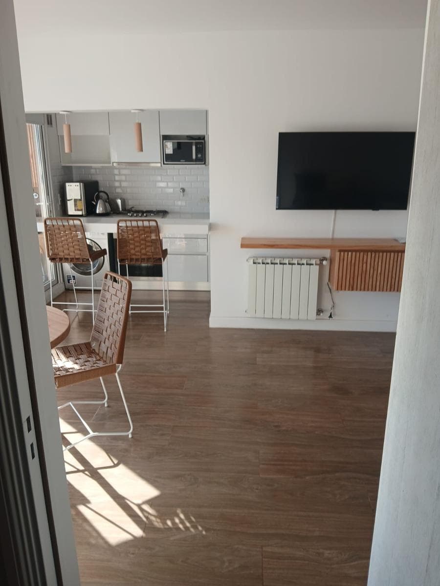 Urban Eleven – Modern 2-Room Apartment with Amenities on Av. del Libertador