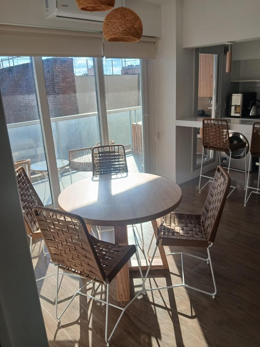 Urban Eleven – Modern 2-Room Apartment with Amenities on Av. del Libertador