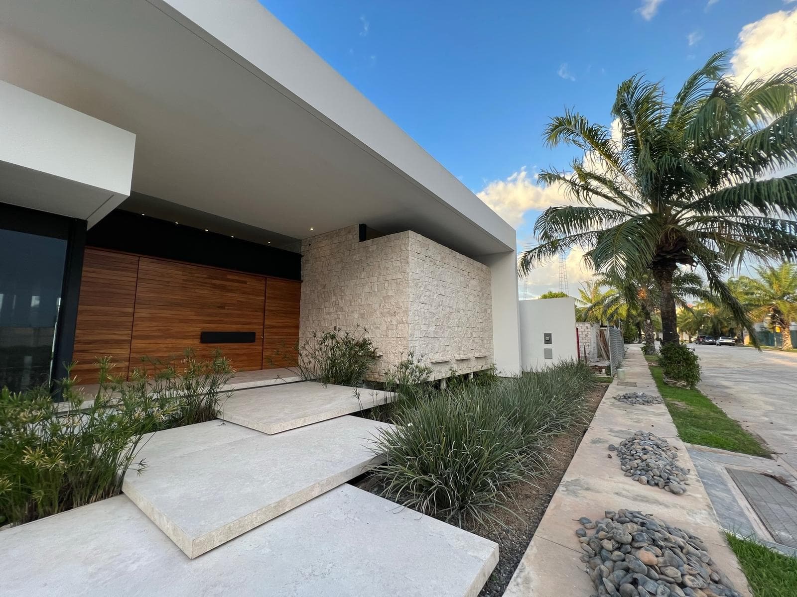Luxury Home for Sale in Mérida on a Private Estate—LOTUS Home