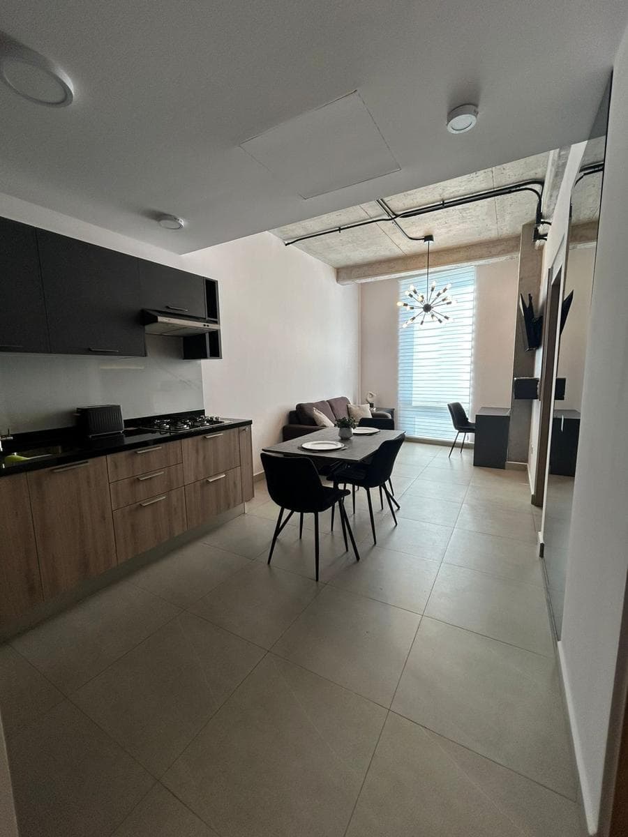 APARTMENT FOR SALE IN TORRE MITT