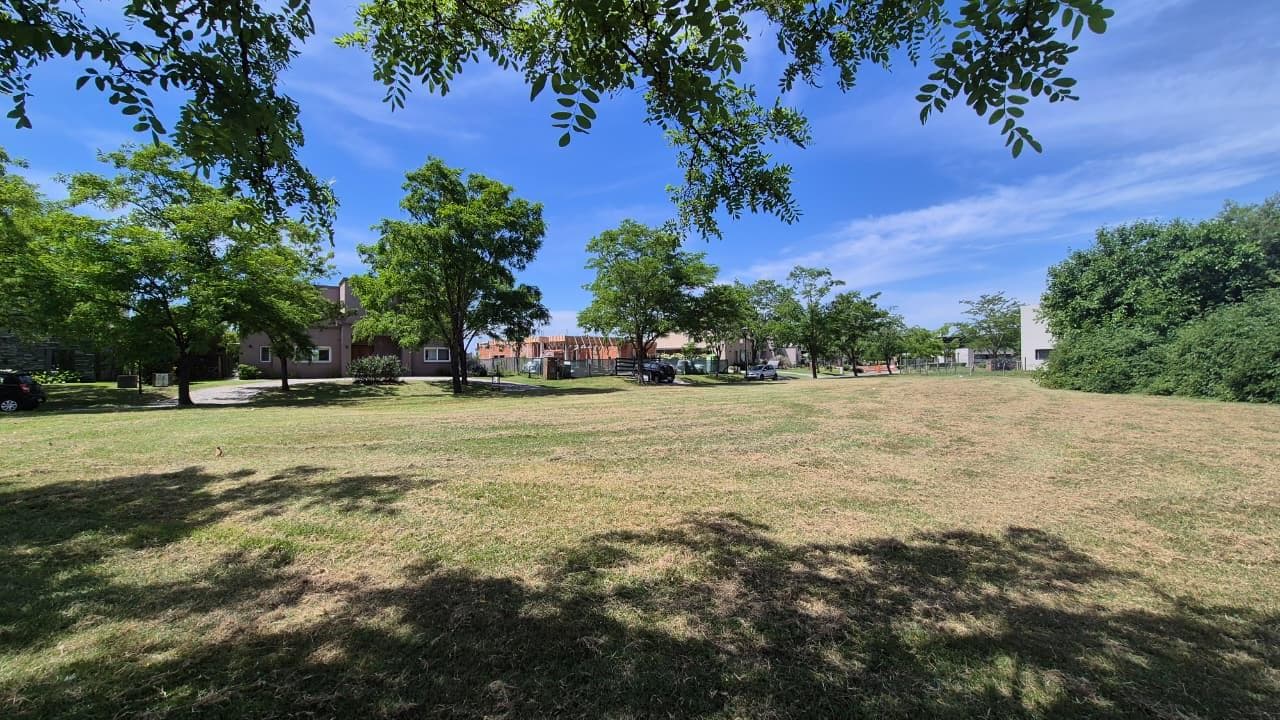 Land in El Canton - North