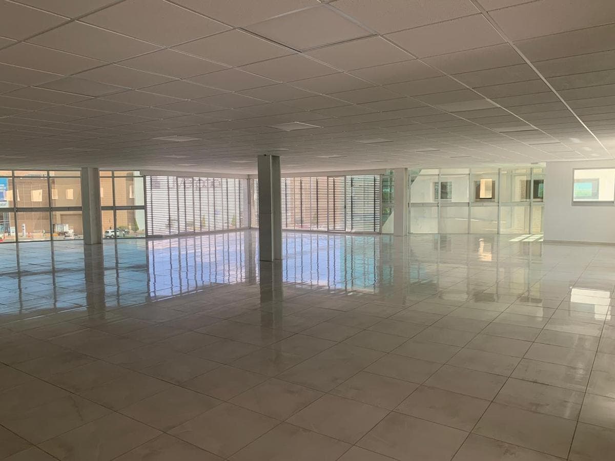 Office - Zona Plateada Shopping District