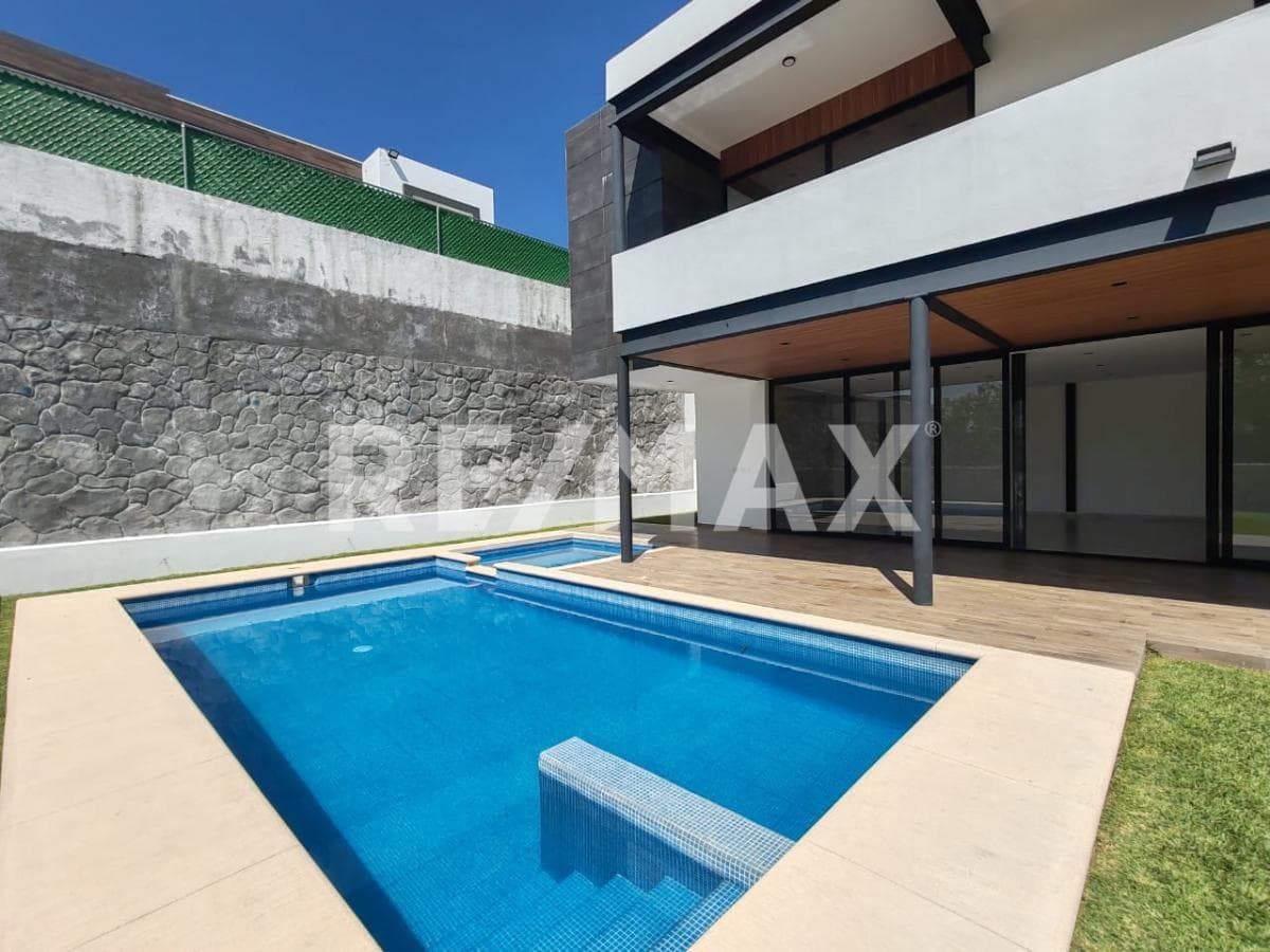 House for Sale in Morelos, Lomas de Cocoyoc