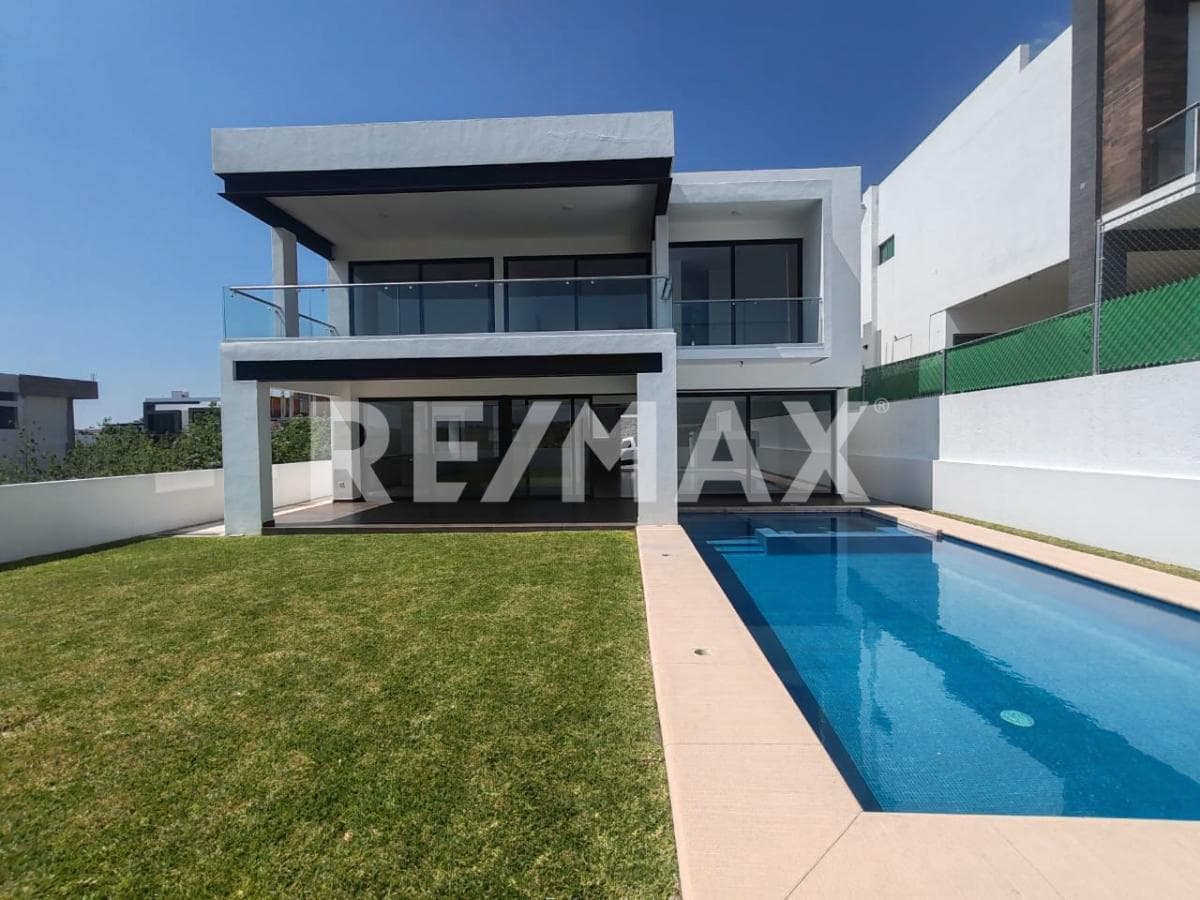House for Sale in Morelos, Lomas de Cocoyoc