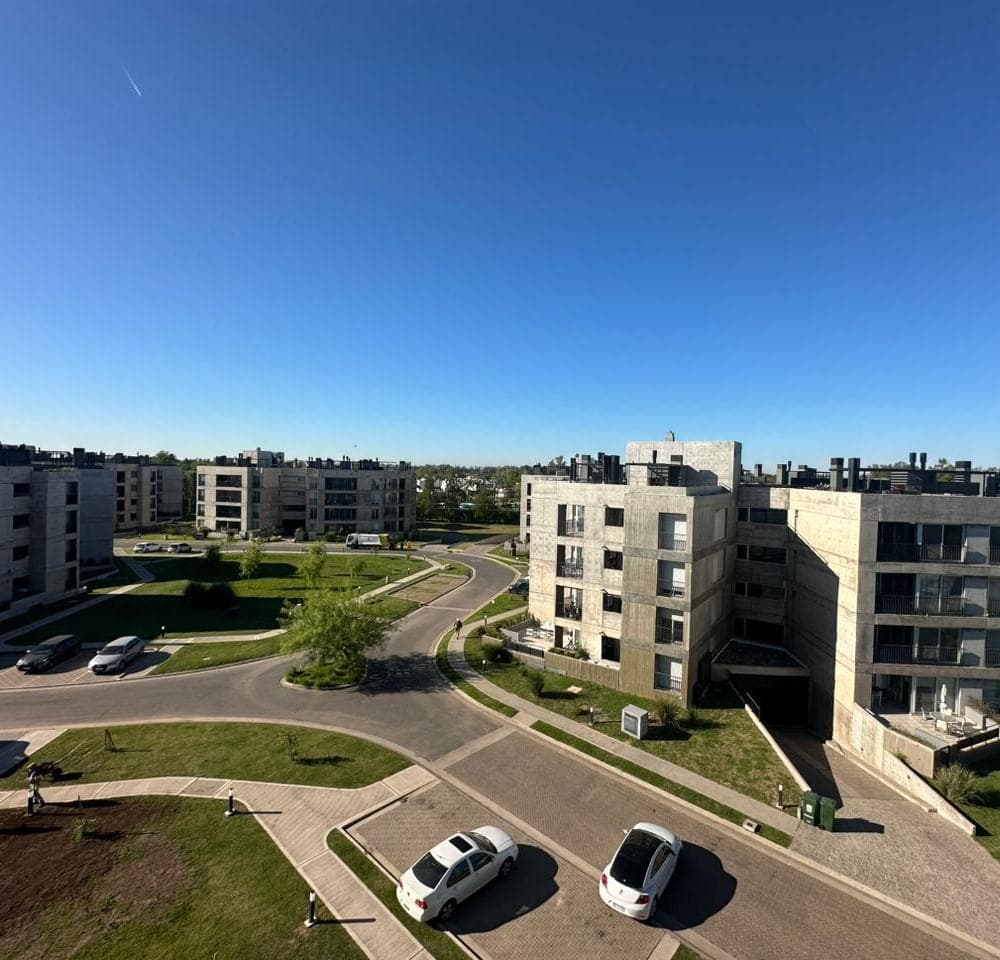 Brand-New Apartment in Ocho Sauces. Includes a garage and financing options
