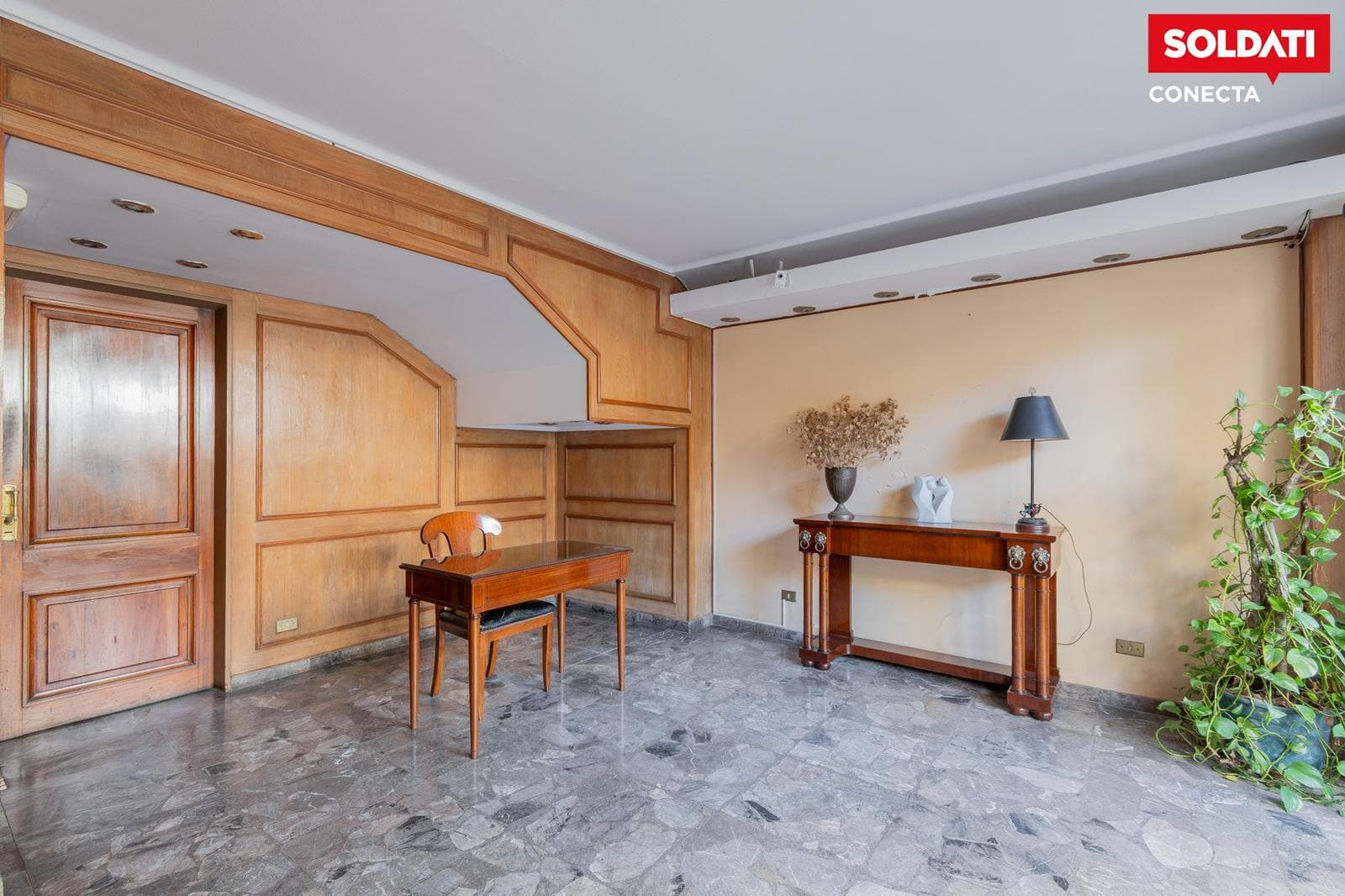 Apartment for sale in Palermo with a balcony, patios, and a garage