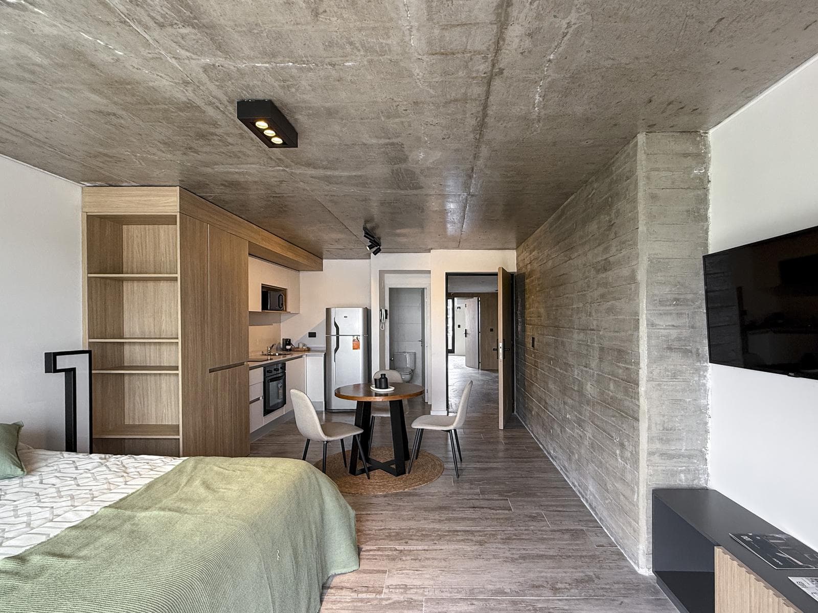 Brand-new studio apartment suitable for short-term rental
