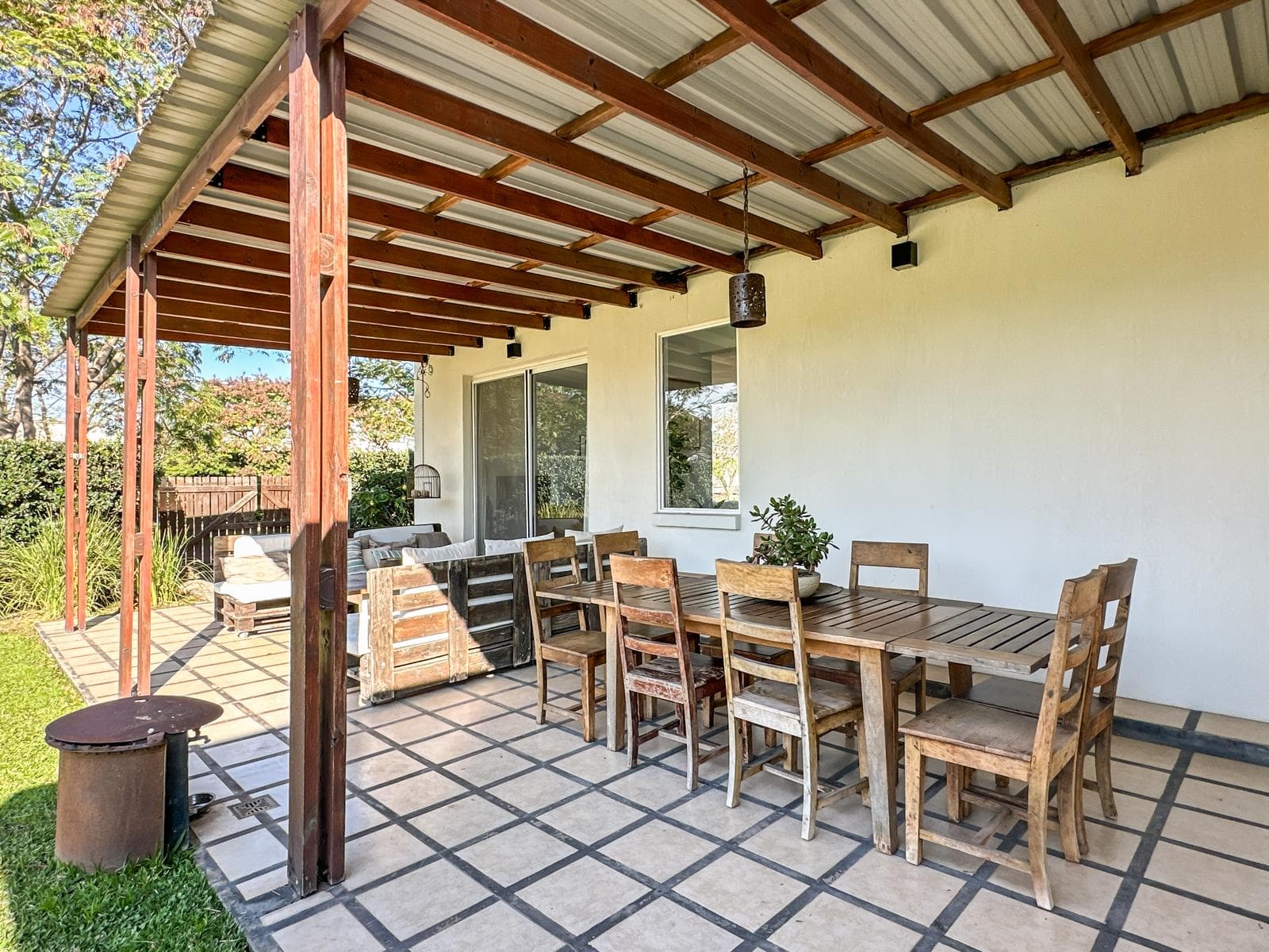 House for Sale in the Las Liebres Gated Community, Pilar