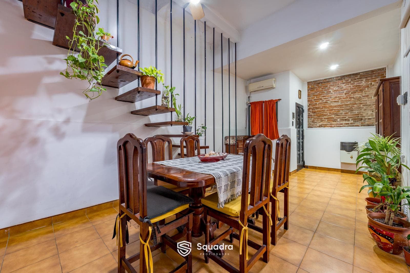 FOR SALE - Two-bedroom row house with a patio. Lourdes, Rosario. QUALIFIES FOR A MORTGAGE.