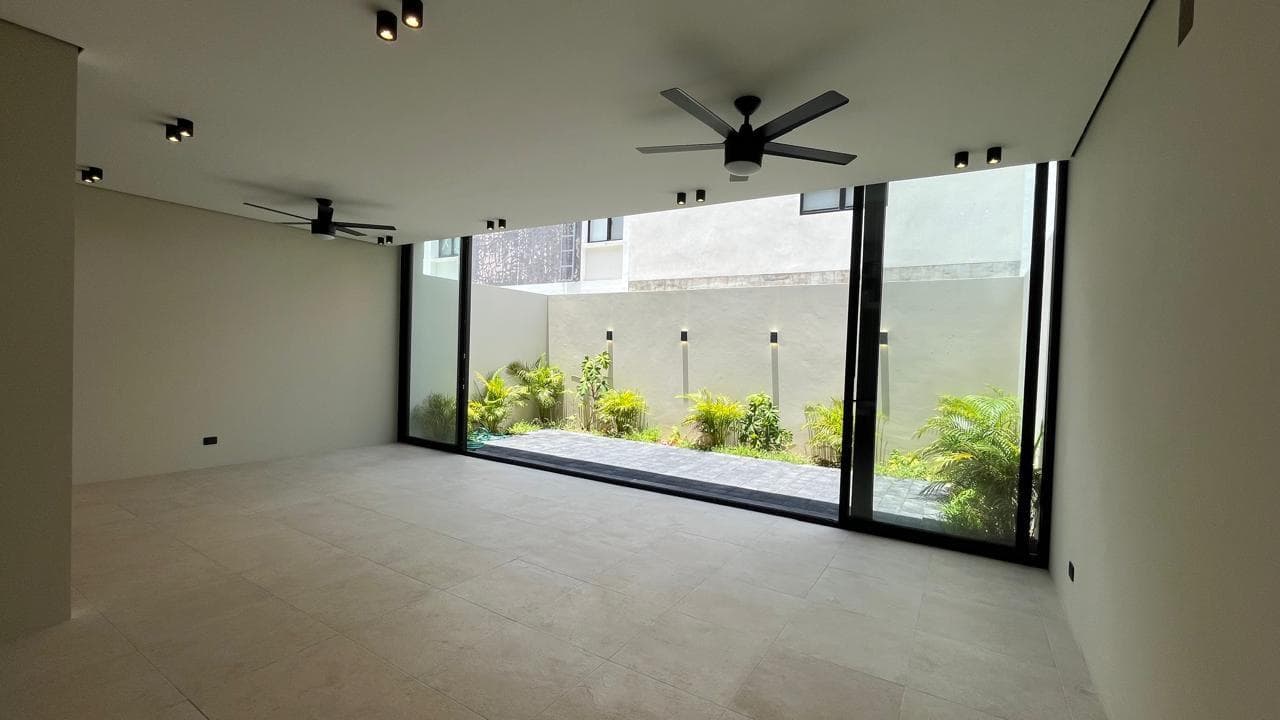 RIO RESIDENCIAL House