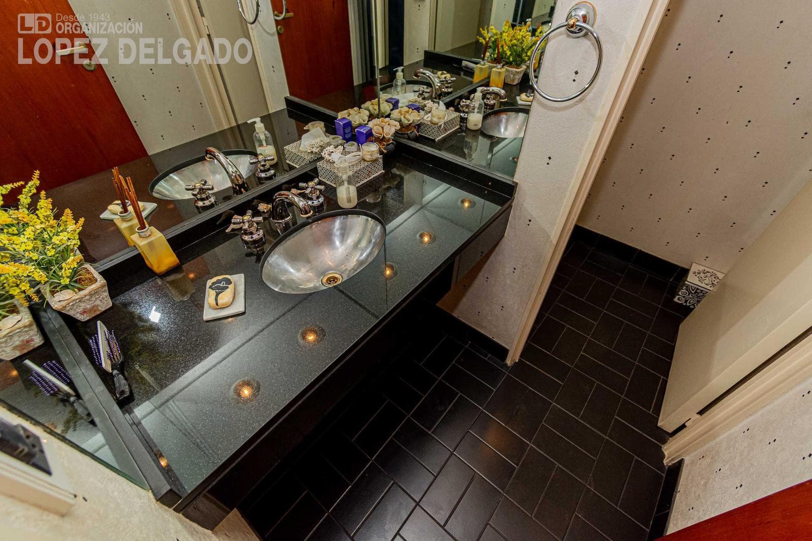 Duplex with a park and garage in Villa Devoto